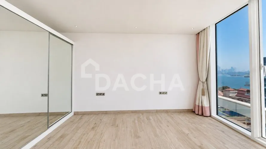 Apartamento de 2 dormitorios en The Crescent, UAE No. 2417 № 11