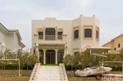 Villa de 5 dormitorios en Garden Homes, UAE No. 2735