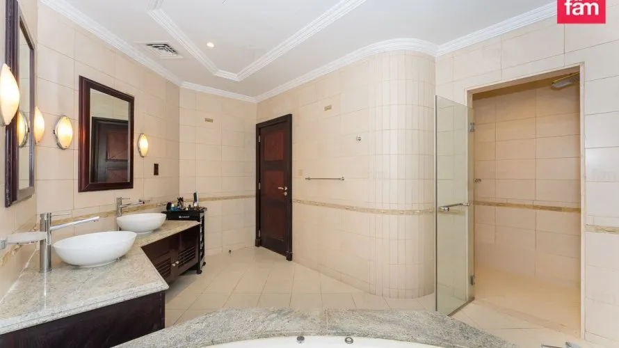 Villa de 620.8m² en Palm Jumeirah, UAE No. 2839 № 7