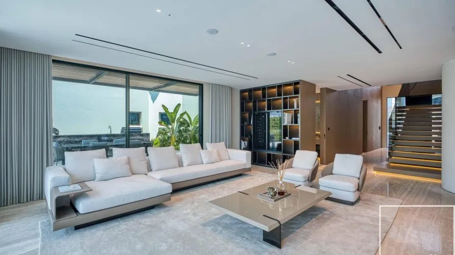 Villa de 5 dormitorios en Garden Homes, UAE No. 2813 № 21
