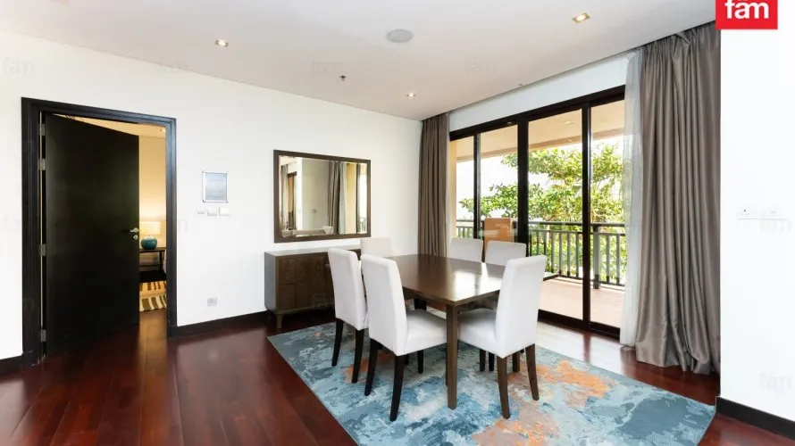 Apartamento de 2 dormitorios en Palm Jumeirah, UAE No. 2841 № 1