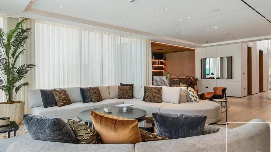 Villa de 5 dormitorios en Garden Homes, UAE No. 2815 № 10