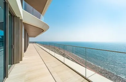 Apartamento de 4 dormitorios en Palm Jumeirah, UAE No. 2723