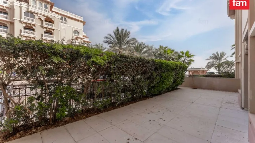 Apartamento de 2 dormitorios en Palm Jumeirah, UAE No. 2805 № 2