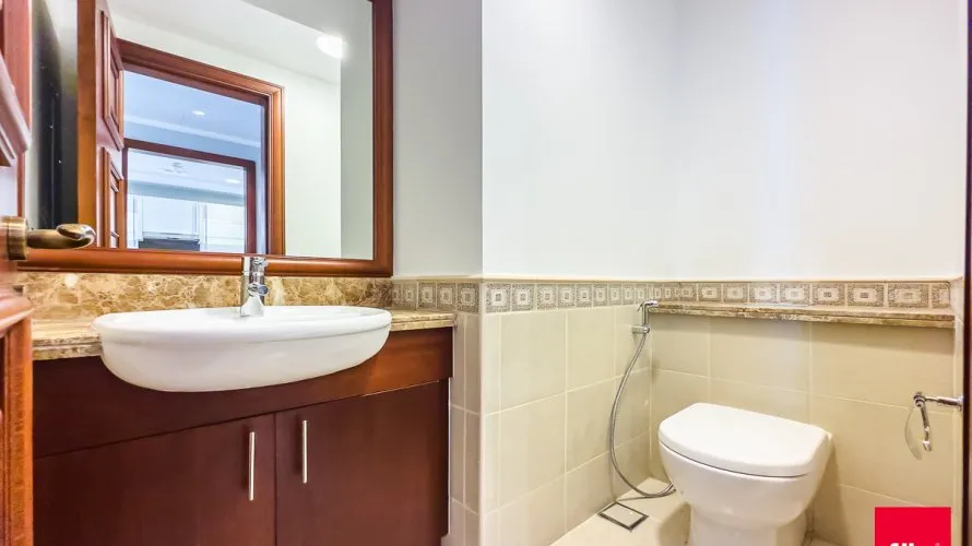 Apartamento de 2 dormitorios en Palm Jumeirah, UAE No. 2831 № 1
