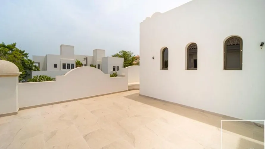 Villa de 5 dormitorios en Garden Homes, UAE No. 2735 № 18