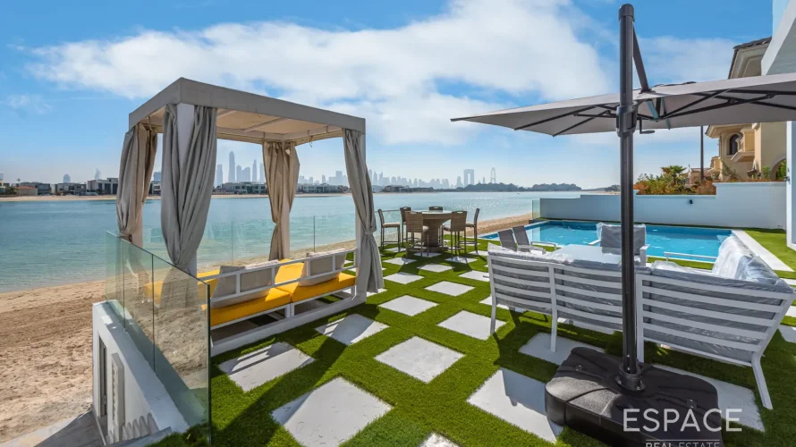 Villa de 4 chambres à Palm Jumeirah, UAE No. 878 № 11