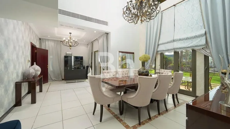 Villa de 4 chambres à Palm Jumeirah, UAE No. 777 № 12