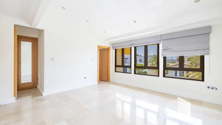 Villa de 6 chambres à Signature Villas, UAE No. 295 № 3