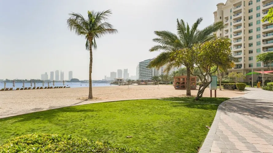 Appartement de 2 chambres à Shoreline Apartments, UAE No. 444 № 26