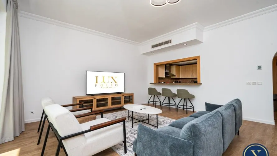 Appartement de 2 chambres à Shoreline Apartments, UAE No. 615 № 2