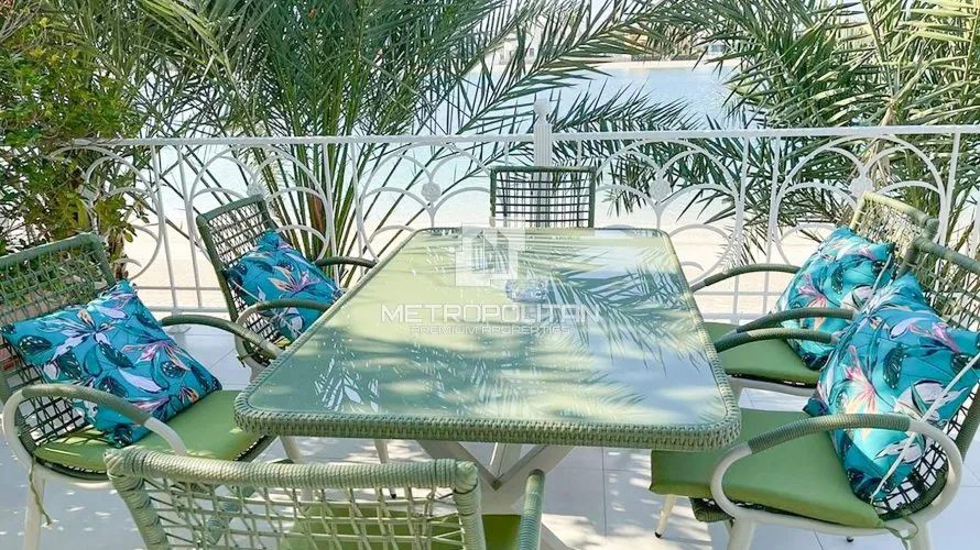 Villa de 4 chambres à Garden Homes, UAE No. 1016 № 13