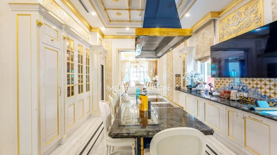 Villa de 7 chambres à XXII Carat, UAE No. 963 № 4