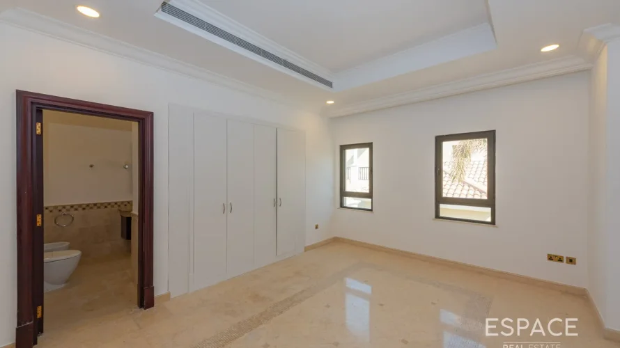 Villa de 6 chambres à Palm Jumeirah, UAE No. 879 № 15