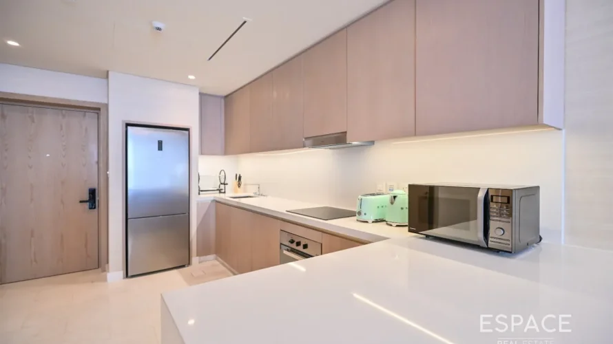 THE PALM TOWER à Palm Jumeirah, UAE No. 15 № 1