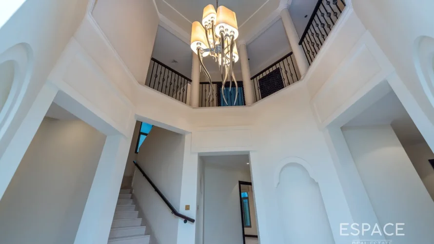 Villa de 4 chambres à Palm Jumeirah, UAE No. 859 № 6