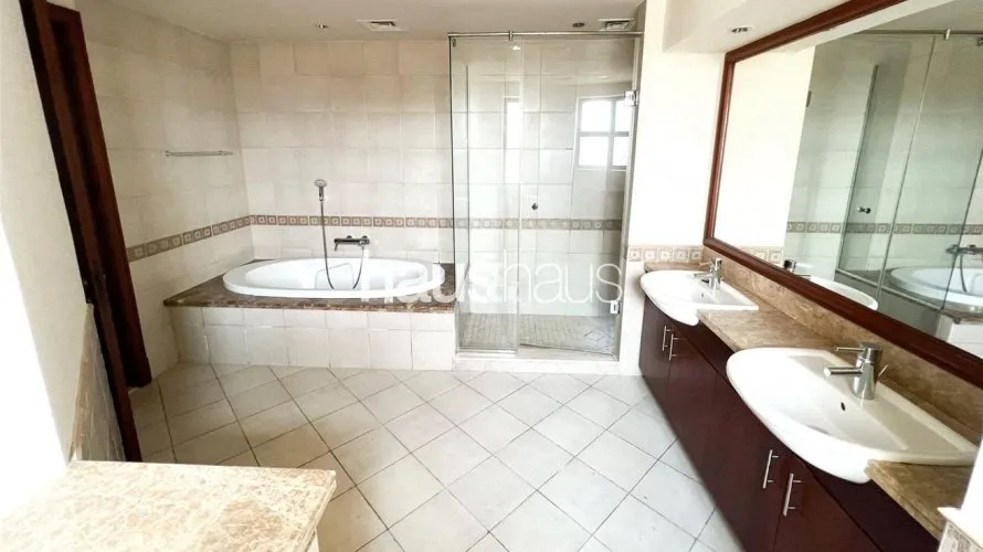 Appartement de 2 chambres à Golden Mile, UAE No. 563 № 7