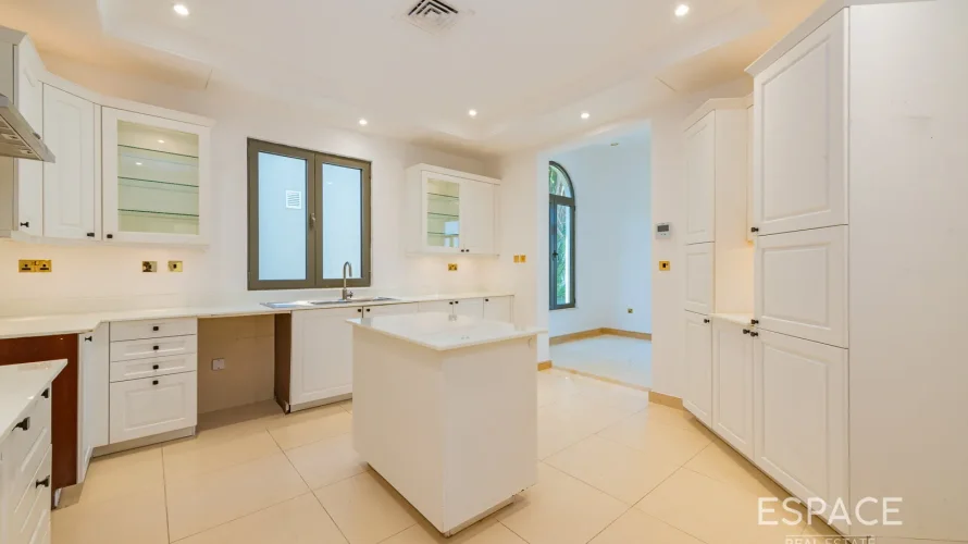 Villa de 6 chambres à Palm Jumeirah, UAE No. 880 № 7