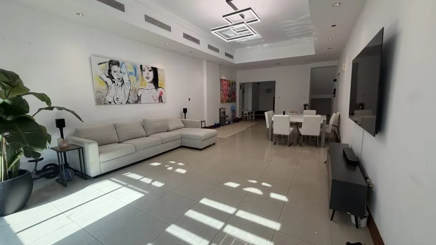 Maison de ville de 3 chambres à Palm Jumeirah, UAE No. 1378 № 12