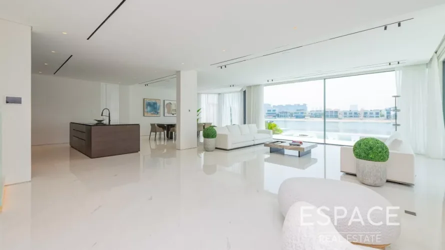 Villa de 5 chambres à Palm Jumeirah, UAE No. 888 № 1