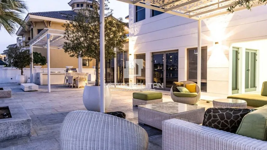 Villa de 6 chambres à Signature Villas, UAE No. 969 № 21