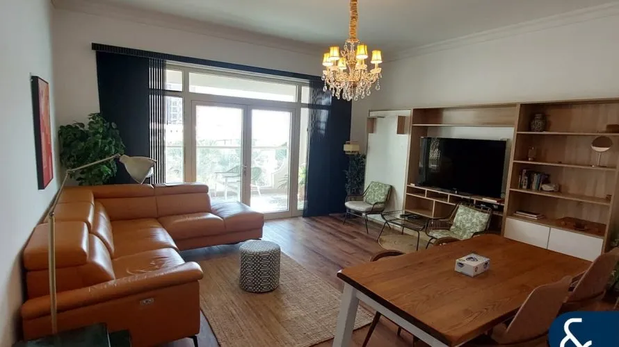 Appartement de 2 chambres à Shoreline Apartments, UAE No. 1361 № 1