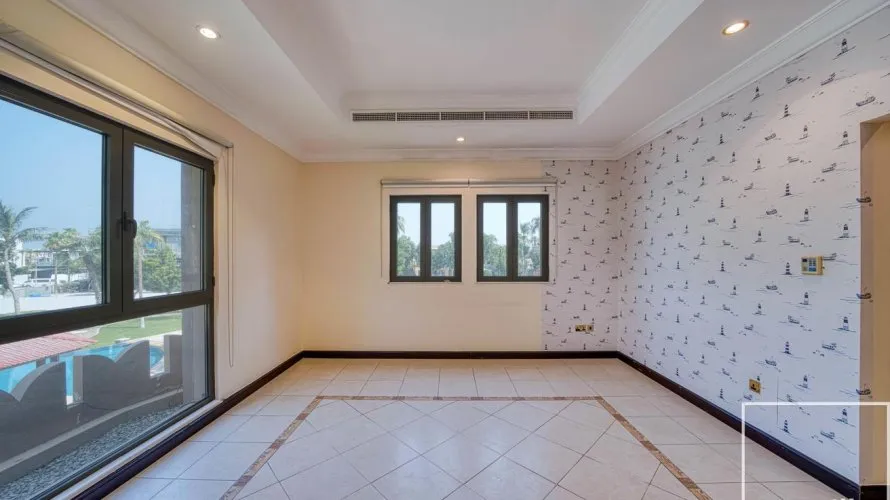 Villa de 4 chambres à Palm Jumeirah, UAE No. 1104 № 14