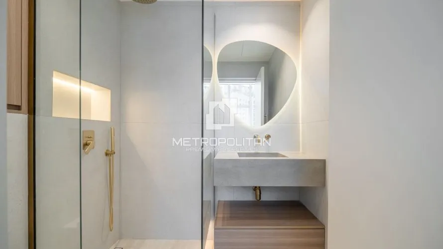 Appartement de 2 chambres à Oceana, UAE No. 1026 № 20