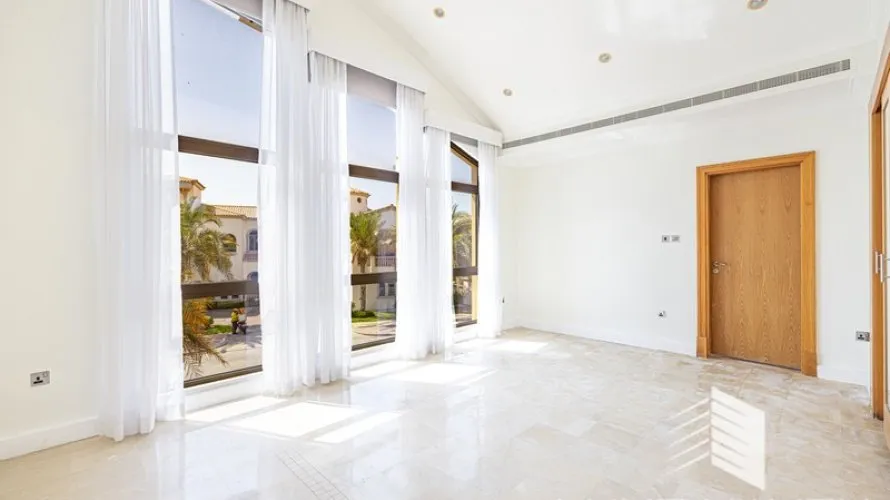 Villa de 6 chambres à Signature Villas, UAE No. 295 № 10