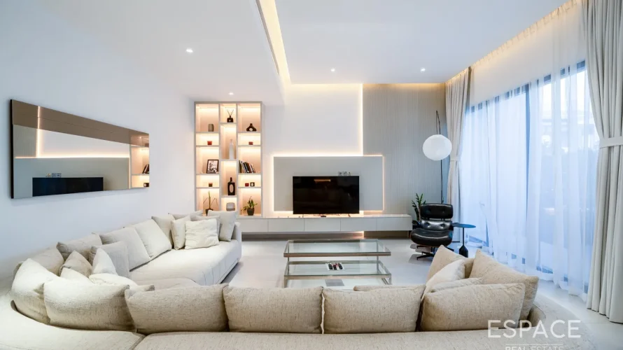 Maison de ville de 4 chambres à Palma Residences, UAE No. 929