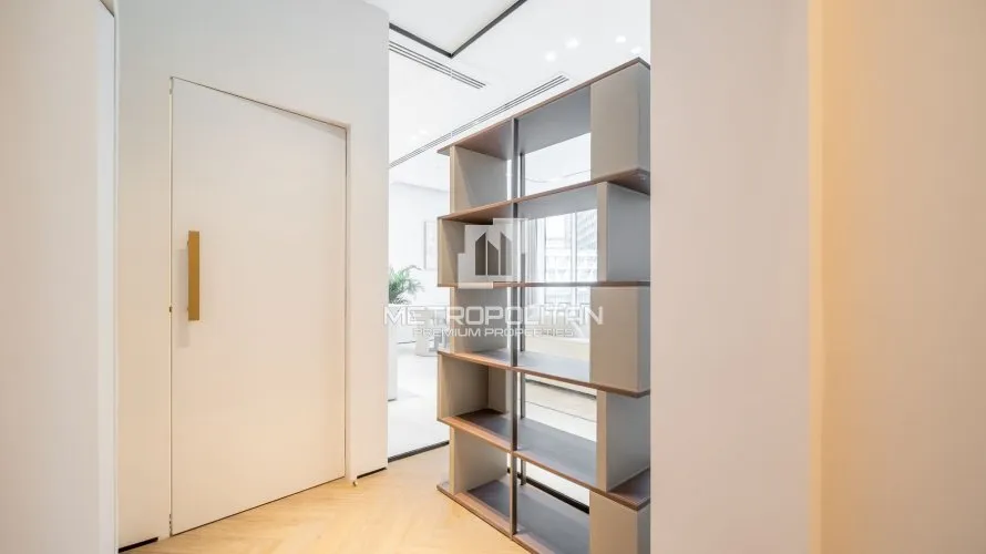 Appartement de 2 chambres à Oceana, UAE No. 1026 № 18