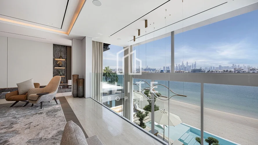 Villa de 6 chambres à Signature Villas, UAE No. 1142