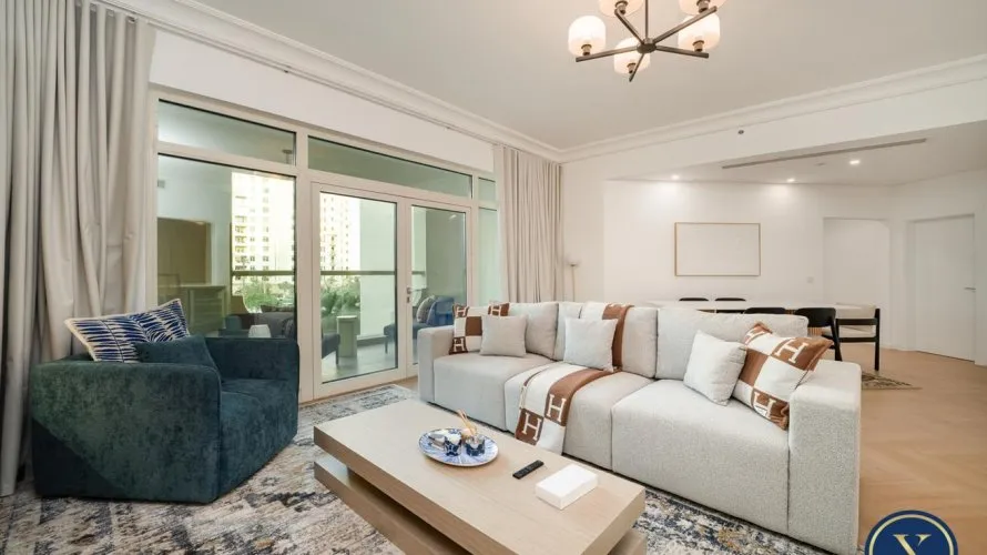 Appartement de 2 chambres à Shoreline Apartments, UAE No. 613