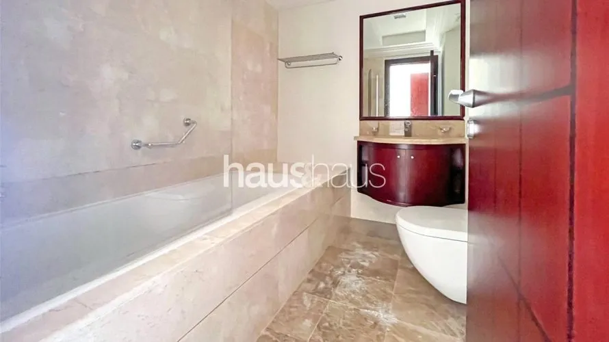 Appartement de 2 chambres à Palm Jumeirah, UAE No. 566 № 6