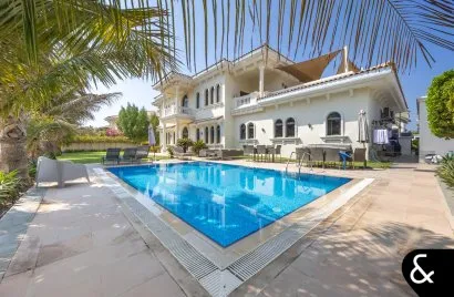 Villa de 6 chambres à Signature Villas, UAE No. 1051