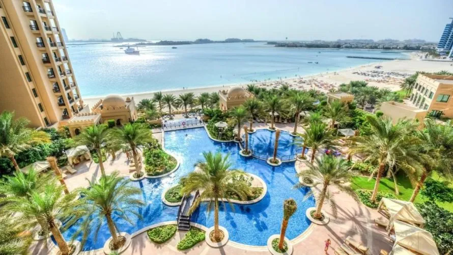 Appartement de 2 chambres à Fairmont Residences, UAE No. 165 № 1