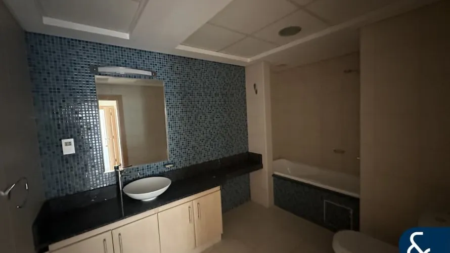 Appartement de 3 chambres à Shoreline Apartments, UAE No. 1206 № 15