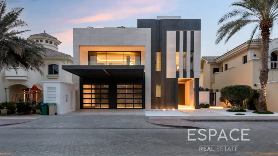 Villa de 5 chambres à Palm Jumeirah, UAE No. 890