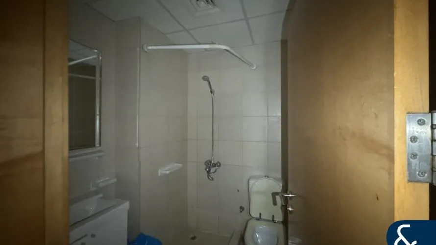 Appartement de 2 chambres à Shoreline Apartments, UAE No. 1355 № 17