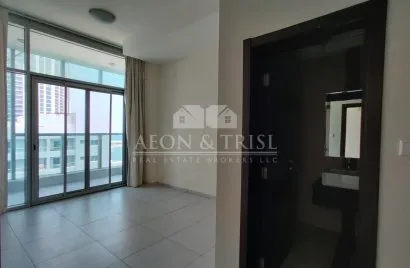 Duplex de 4 chambres à The Crescent, UAE No. 815