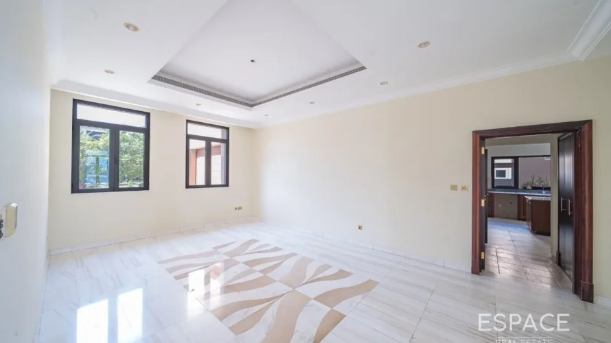 Villa de 6 chambres à Palm Jumeirah, UAE No. 881
