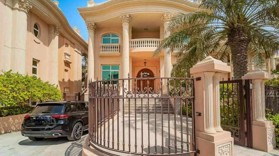 Villa de 4 chambres à Palm Jumeirah, UAE No. 1332 № 28