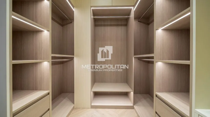 Appartement de 2 chambres à Oceana, UAE No. 1026 № 7