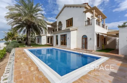 Villa de 6 chambres à Palm Jumeirah, UAE No. 893