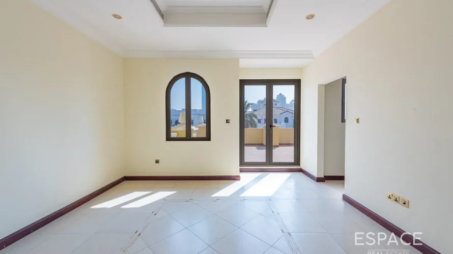 Villa de 4 chambres à Palm Jumeirah, UAE No. 928 № 9