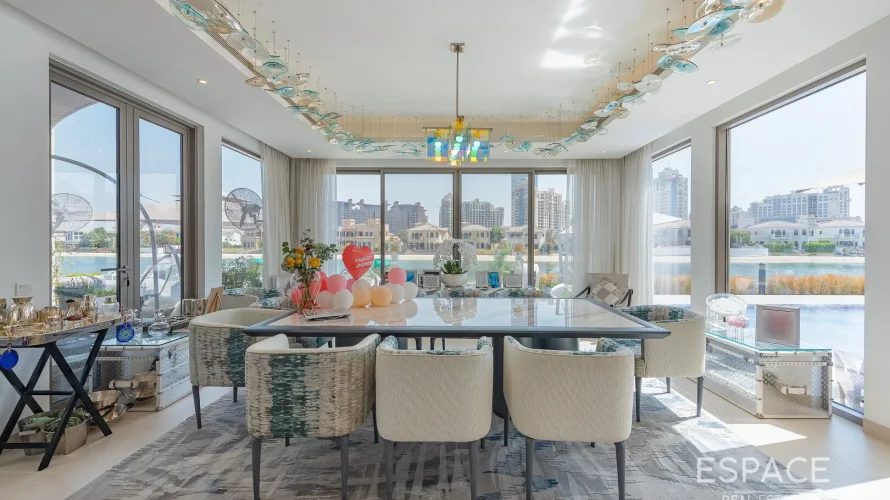 Villa de 6 chambres à Palm Jumeirah, UAE No. 1094 № 5