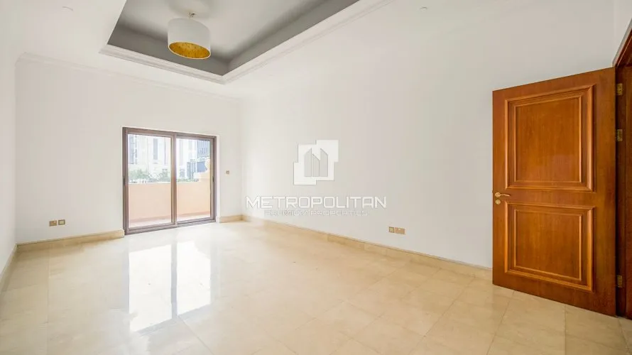 Maison de ville de 3 chambres à Palm Jumeirah, UAE No. 454 № 28