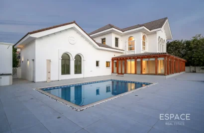 Villa de 5 chambres à Palm Jumeirah, UAE No. 883