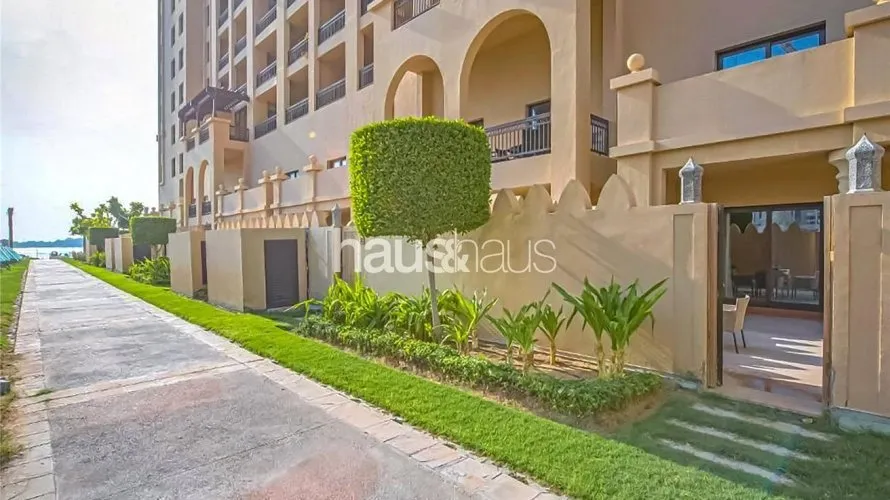 Maison de ville de 3 chambres à Palm Jumeirah, UAE No. 576 № 15