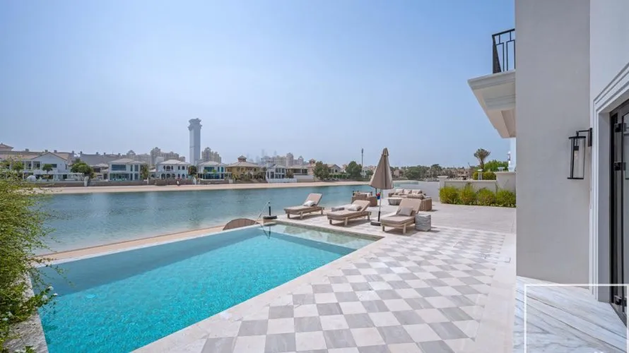 Villa de 5 chambres à Garden Homes, UAE No. 1116 № 11